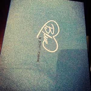 Size 9-10 High Heels, Good condition.